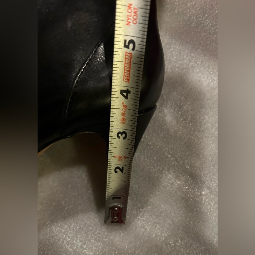 Vince Camuto Vo-Valli Black Leather Knee-High Boots - Picture 7 of 8